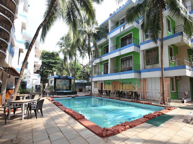 Magnum Resort Candolim Exterior foto