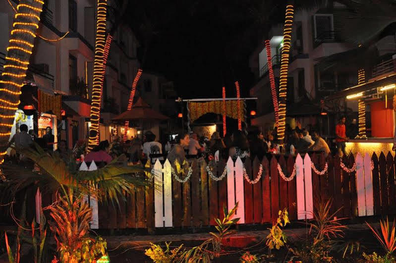 Magnum Resort Candolim Exterior foto