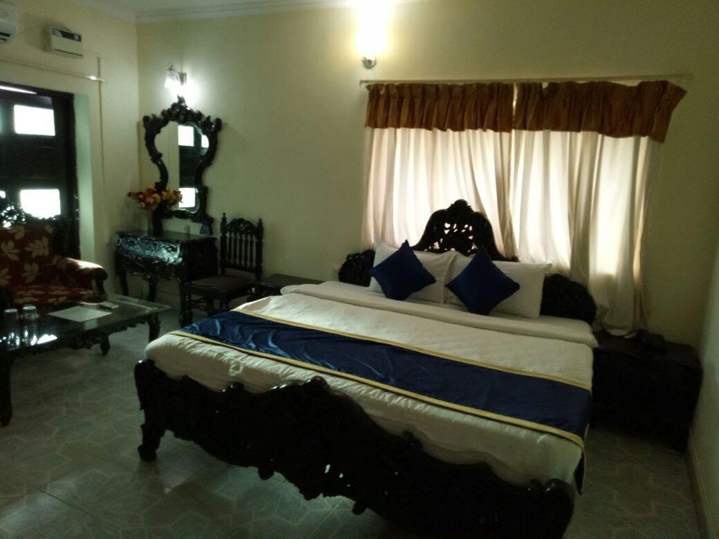 Magnum Resort Candolim Exterior foto