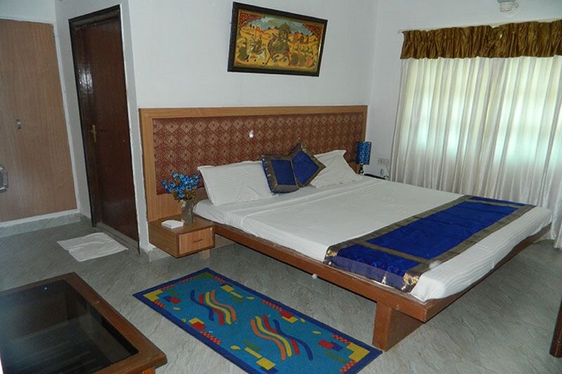 Magnum Resort Candolim Exterior foto
